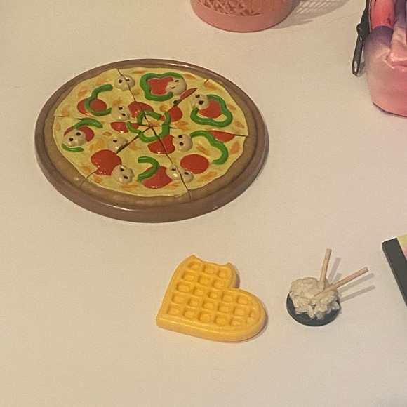 Our generation/ real littles backpack lot - Picture 3 of 6